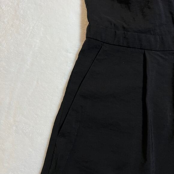 Ann Taylor LOFT Sleeveless V-Neck Surplice Romper Size 4 Neutral Minimalist - Picture 7 of 14